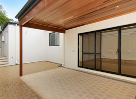 double story home builders